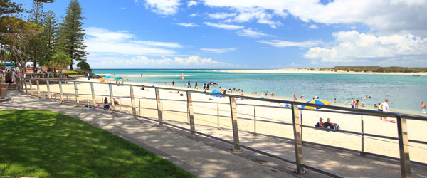 Bulcock Beach, Caloundra